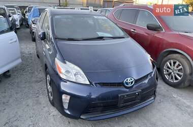Хэтчбек Toyota Prius 2015 в Киеве Хэтчбек Toyota Prius 2015 в Киеве