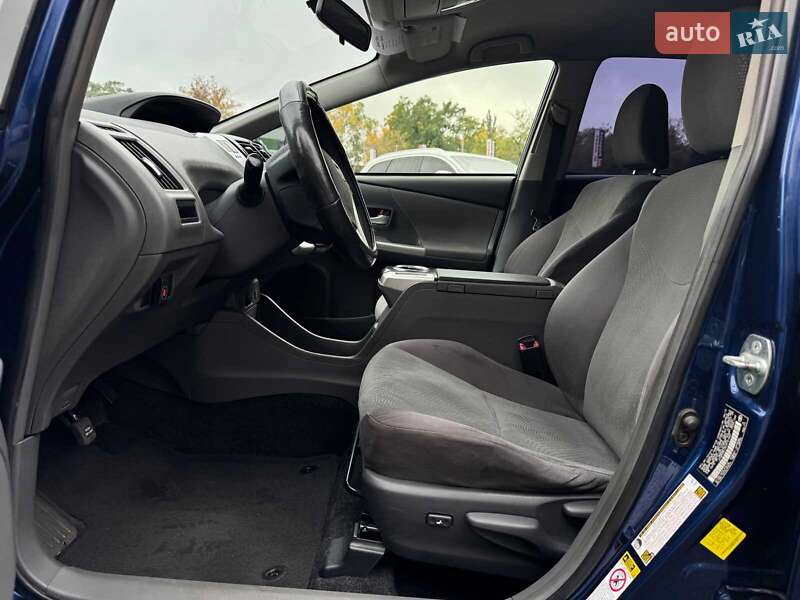 Хетчбек Toyota Prius 2012 в Києві фото 21 Хетчбек Toyota Prius 2012 в Києві