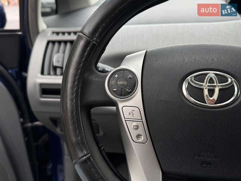 Хетчбек Toyota Prius 2012 в Києві фото 30 Хетчбек Toyota Prius 2012 в Києві