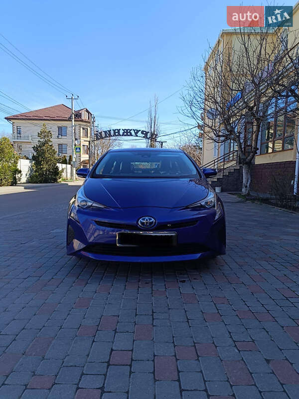 Хетчбек Toyota Prius 2017 в Одесі фото 5 Хетчбек Toyota Prius 2017 в Одесі