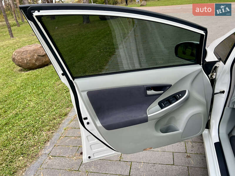 Хетчбек Toyota Prius 2009 в Житомирі фото 23 Хетчбек Toyota Prius 2009 в Житомирі