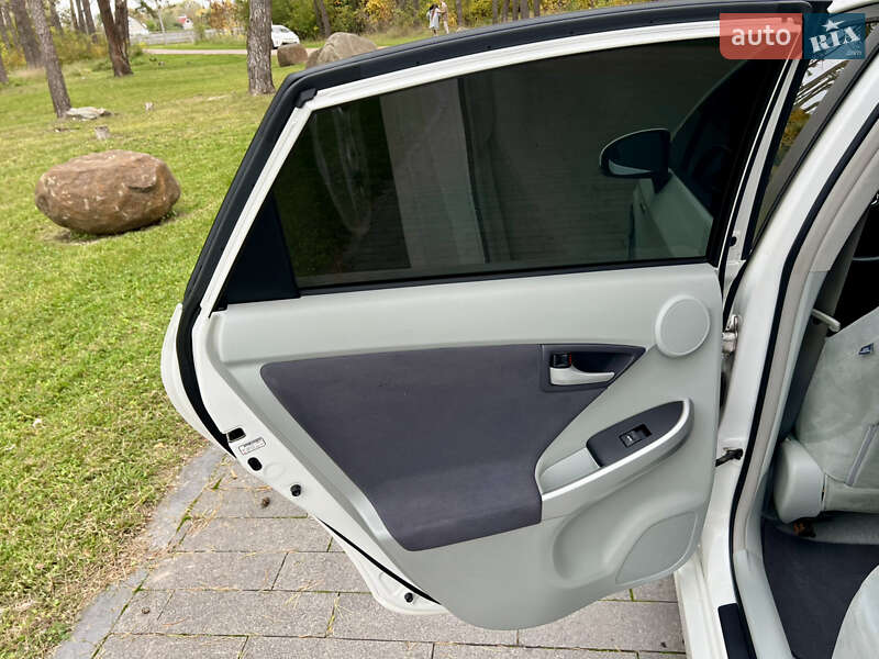 Хетчбек Toyota Prius 2009 в Житомирі фото 27 Хетчбек Toyota Prius 2009 в Житомирі