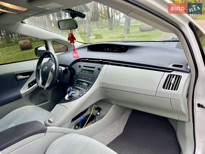 Хетчбек Toyota Prius 2009 в Житомирі фото 40 Хетчбек Toyota Prius 2009 в Житомирі