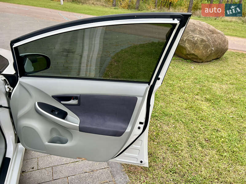 Хетчбек Toyota Prius 2009 в Житомирі фото 41 Хетчбек Toyota Prius 2009 в Житомирі