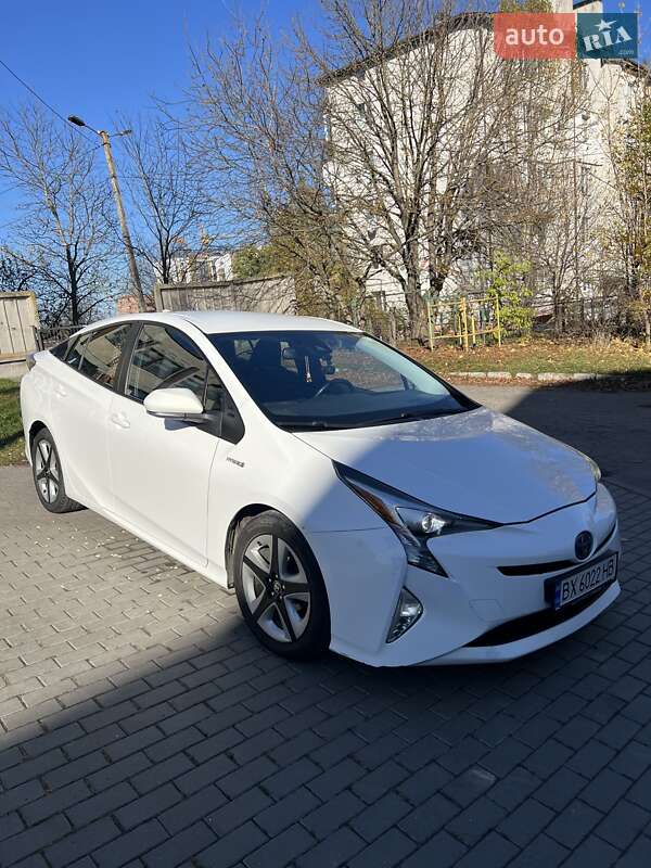 Хэтчбек Toyota Prius 2016 в Хмельницком фото 27 Хэтчбек Toyota Prius 2016 в Хмельницком