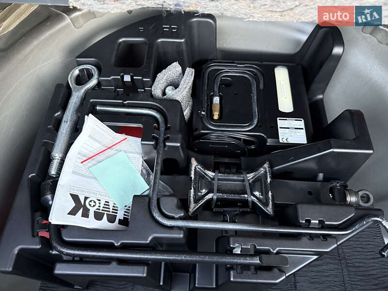 Хэтчбек Toyota Prius 2010 в Виннице фото 21 Хэтчбек Toyota Prius 2010 в Виннице