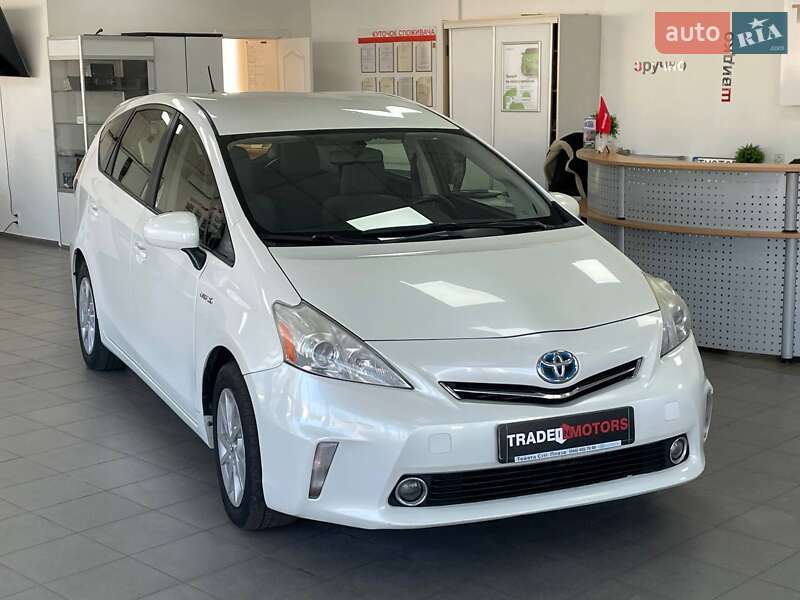 Хэтчбек Toyota Prius 2012 в Киеве фото 2 Хэтчбек Toyota Prius 2012 в Киеве