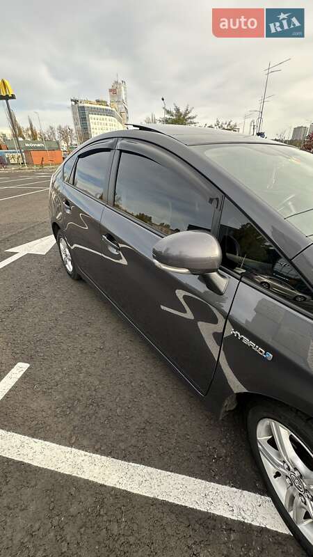 Хэтчбек Toyota Prius 2010 в Киеве фото 4 Хэтчбек Toyota Prius 2010 в Киеве