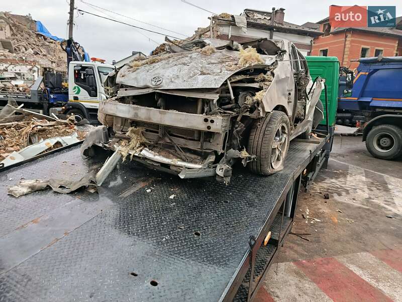 Хэтчбек Toyota Prius 2007 в Петропавловской Борщаговке