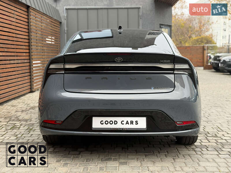 Хэтчбек Toyota Prius 2024 в Одессе