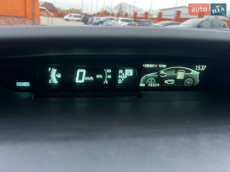 Хетчбек Toyota Prius 2013 в Києві