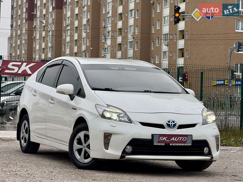 Хэтчбек Toyota Prius 2012 в Киеве