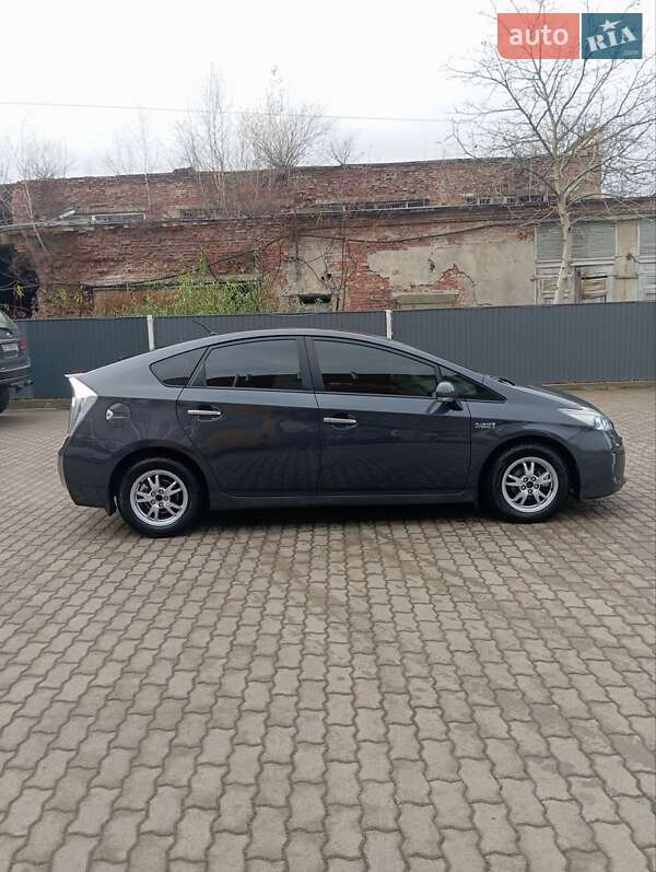 Хетчбек Toyota Prius 2012 в Калуші