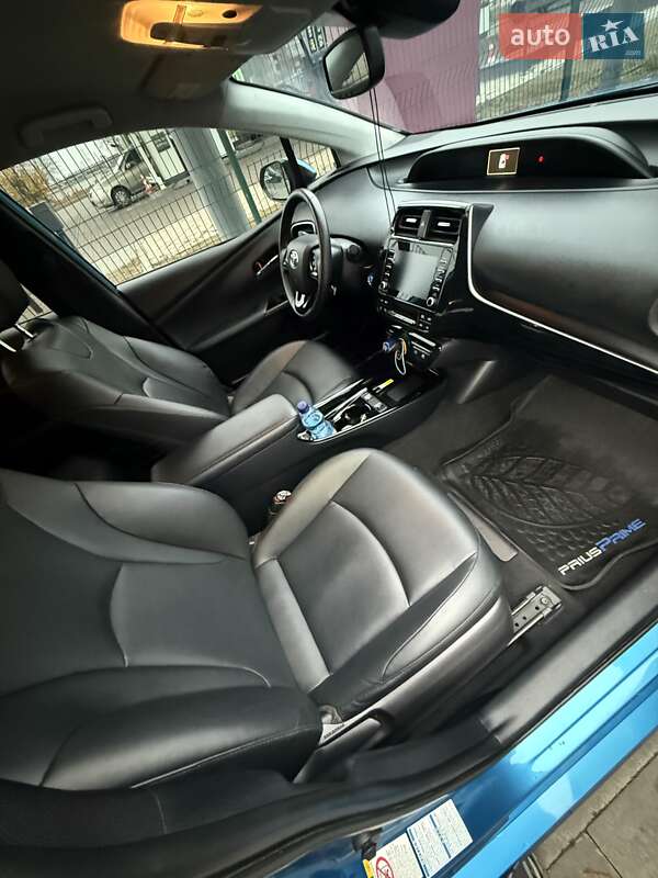 Хэтчбек Toyota Prius 2020 в Харькове