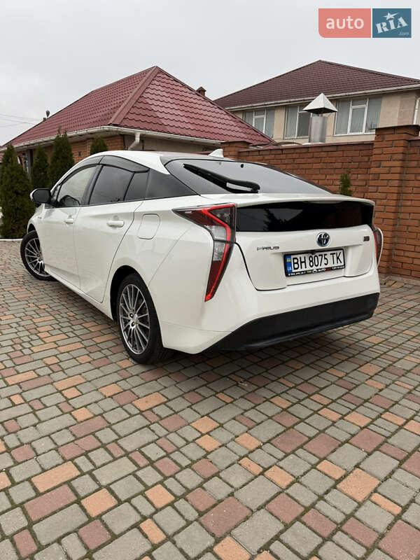 Хэтчбек Toyota Prius 2017 в Одессе фото 6 Хэтчбек Toyota Prius 2017 в Одессе