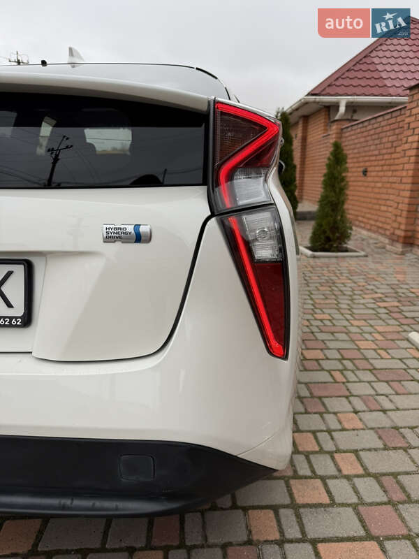 Хэтчбек Toyota Prius 2017 в Одессе фото 12 Хэтчбек Toyota Prius 2017 в Одессе