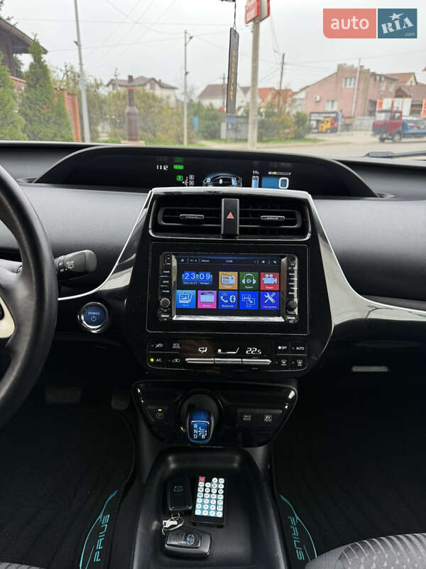 Хэтчбек Toyota Prius 2017 в Одессе фото 43 Хэтчбек Toyota Prius 2017 в Одессе