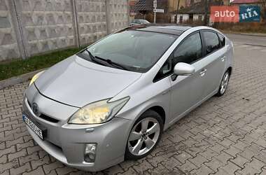 Хэтчбек Toyota Prius 2011 в Хмельницком