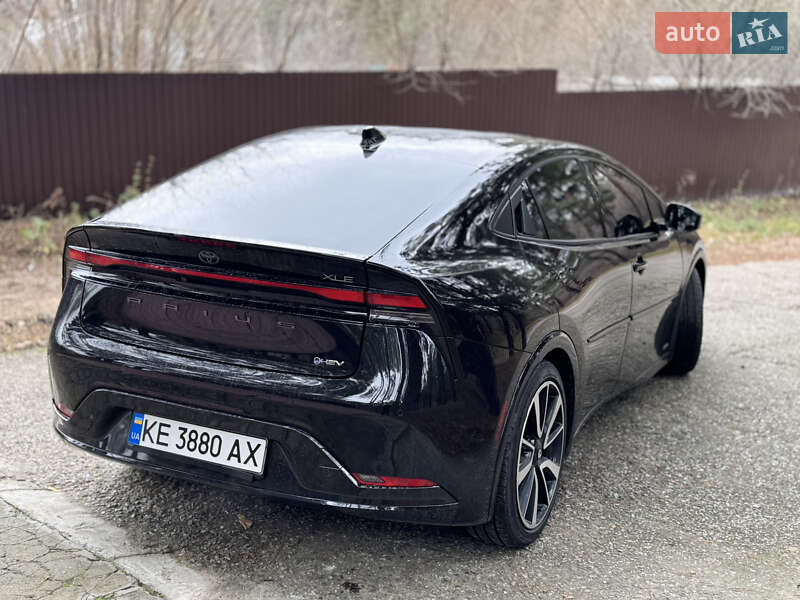 Хэтчбек Toyota Prius 2023 в Киеве фото 7 Хэтчбек Toyota Prius 2023 в Киеве