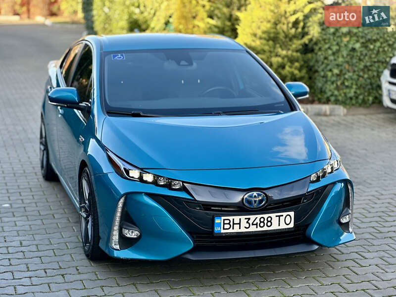 Хетчбек Toyota Prius 2022 в Одесі