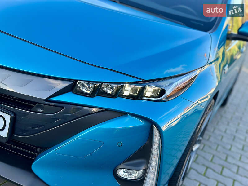Хетчбек Toyota Prius 2022 в Одесі