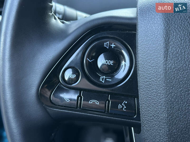 Хетчбек Toyota Prius 2022 в Одесі