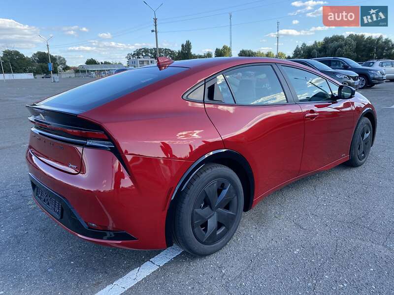 Хэтчбек Toyota Prius 2024 в Киеве фото 6 Хэтчбек Toyota Prius 2024 в Киеве