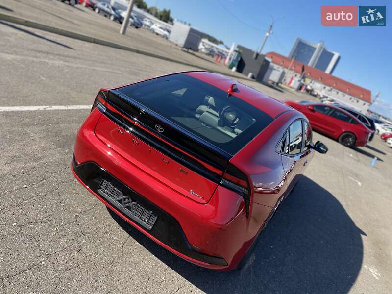 Хэтчбек Toyota Prius 2024 в Киеве фото 21 Хэтчбек Toyota Prius 2024 в Киеве