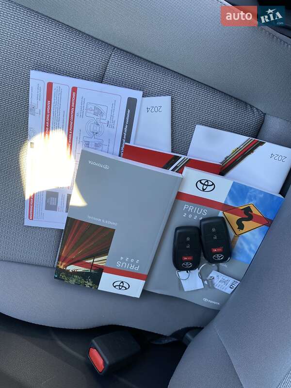 Хэтчбек Toyota Prius 2024 в Киеве фото 29 Хэтчбек Toyota Prius 2024 в Киеве