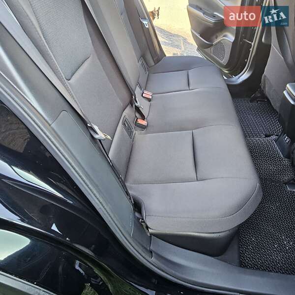 Хэтчбек Toyota Prius 2024 в Одессе фото 8 Хэтчбек Toyota Prius 2024 в Одессе