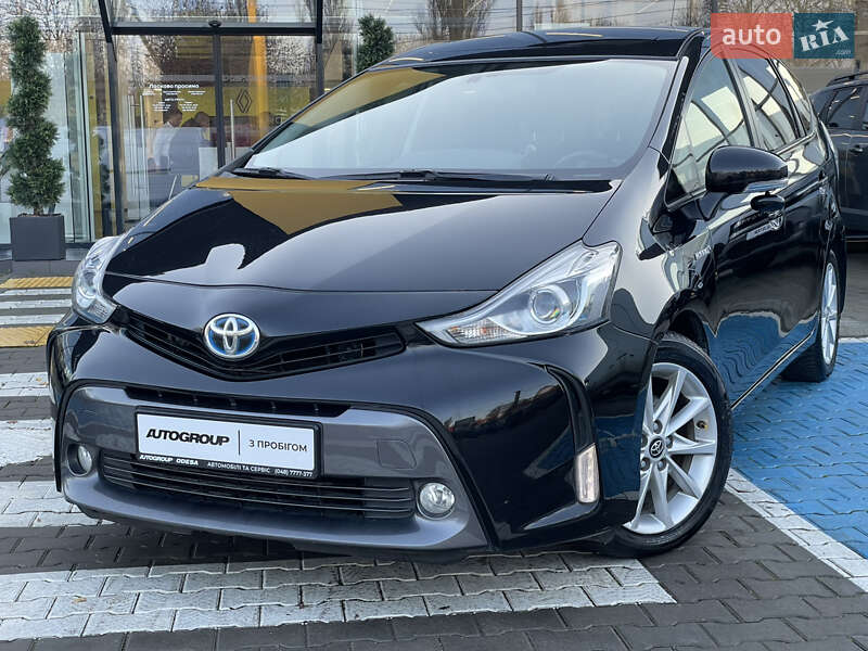Хэтчбек Toyota Prius 2015 в Одессе