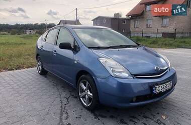 Хэтчбек Toyota Prius 2005 в Львове