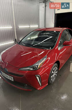 Хэтчбек Toyota Prius 2021 в Киеве