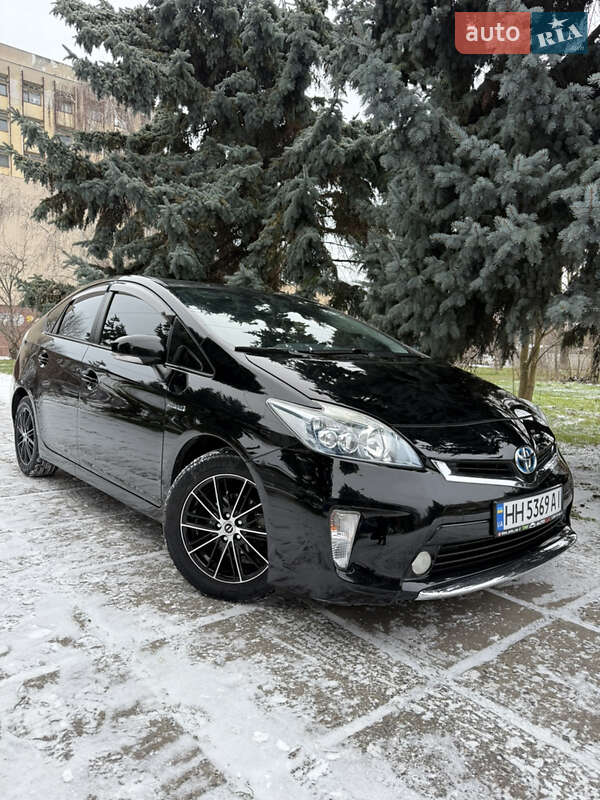 Хетчбек Toyota Prius 2014 в Одесі