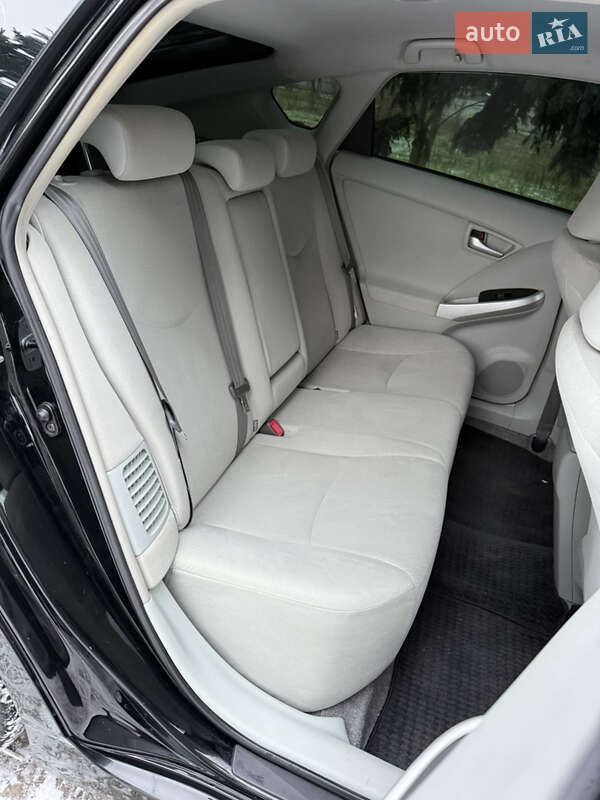 Хетчбек Toyota Prius 2014 в Одесі