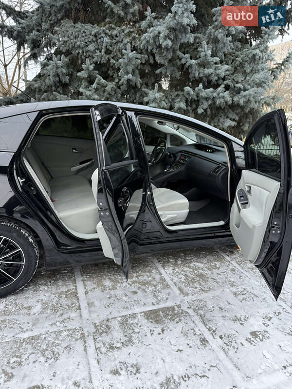 Хетчбек Toyota Prius 2014 в Одесі