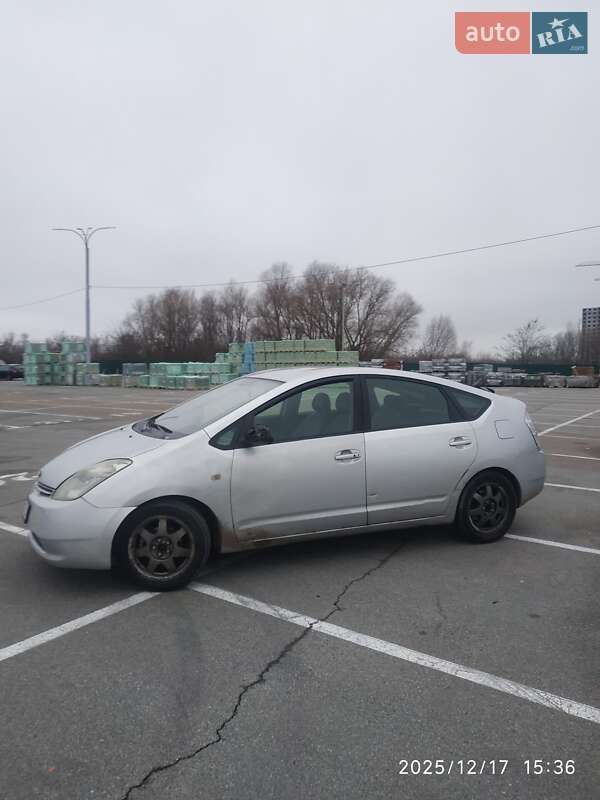 Хэтчбек Toyota Prius 2007 в Киеве фото 4 Хэтчбек Toyota Prius 2007 в Киеве