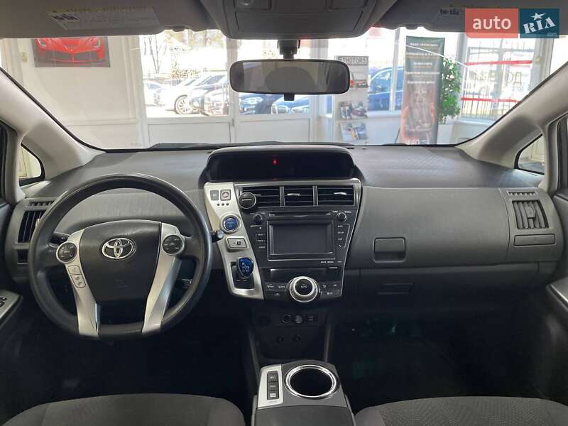 Хэтчбек Toyota Prius 2012 в Киеве