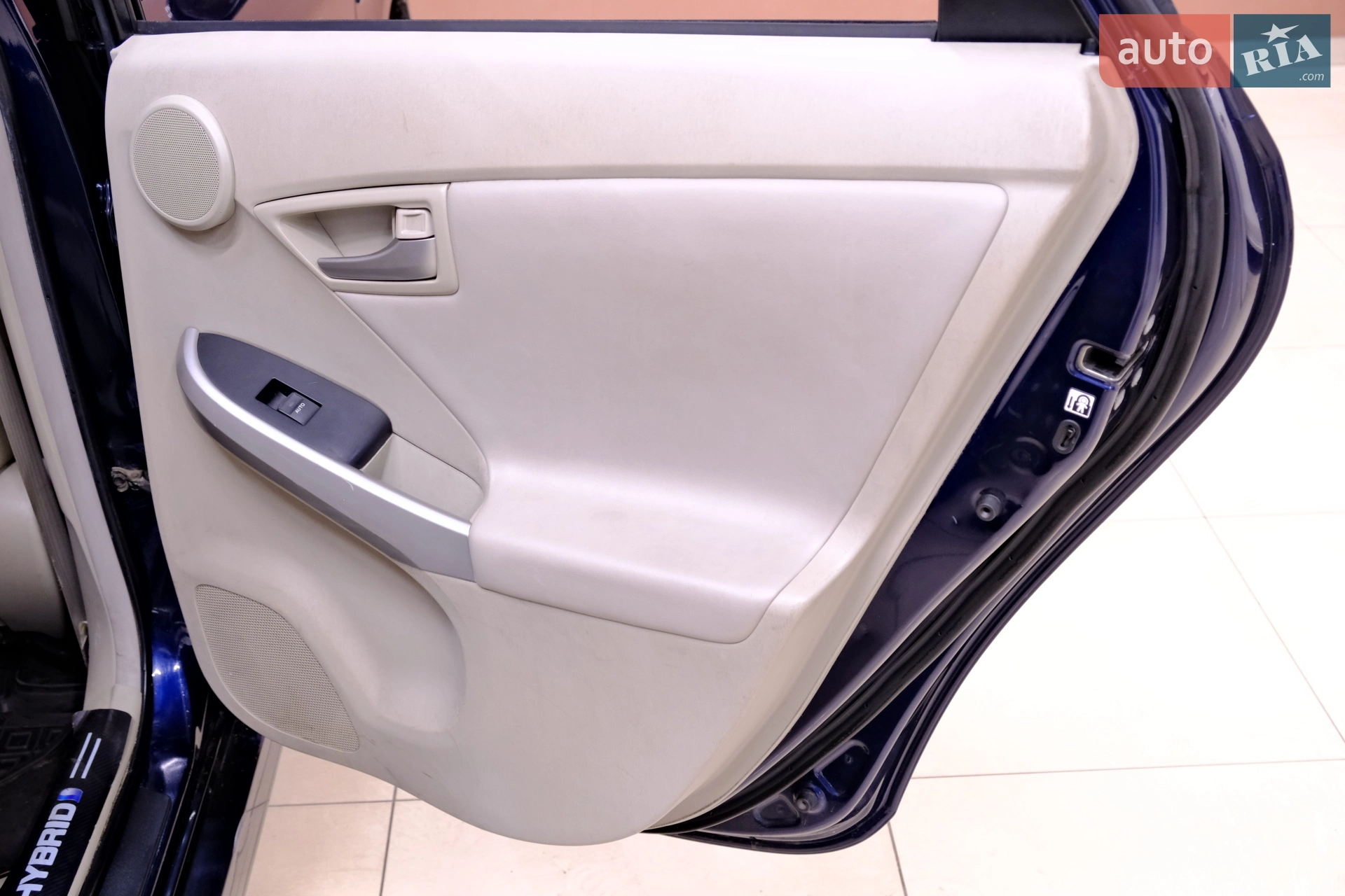2012 Toyota Prius - мініатюра 36