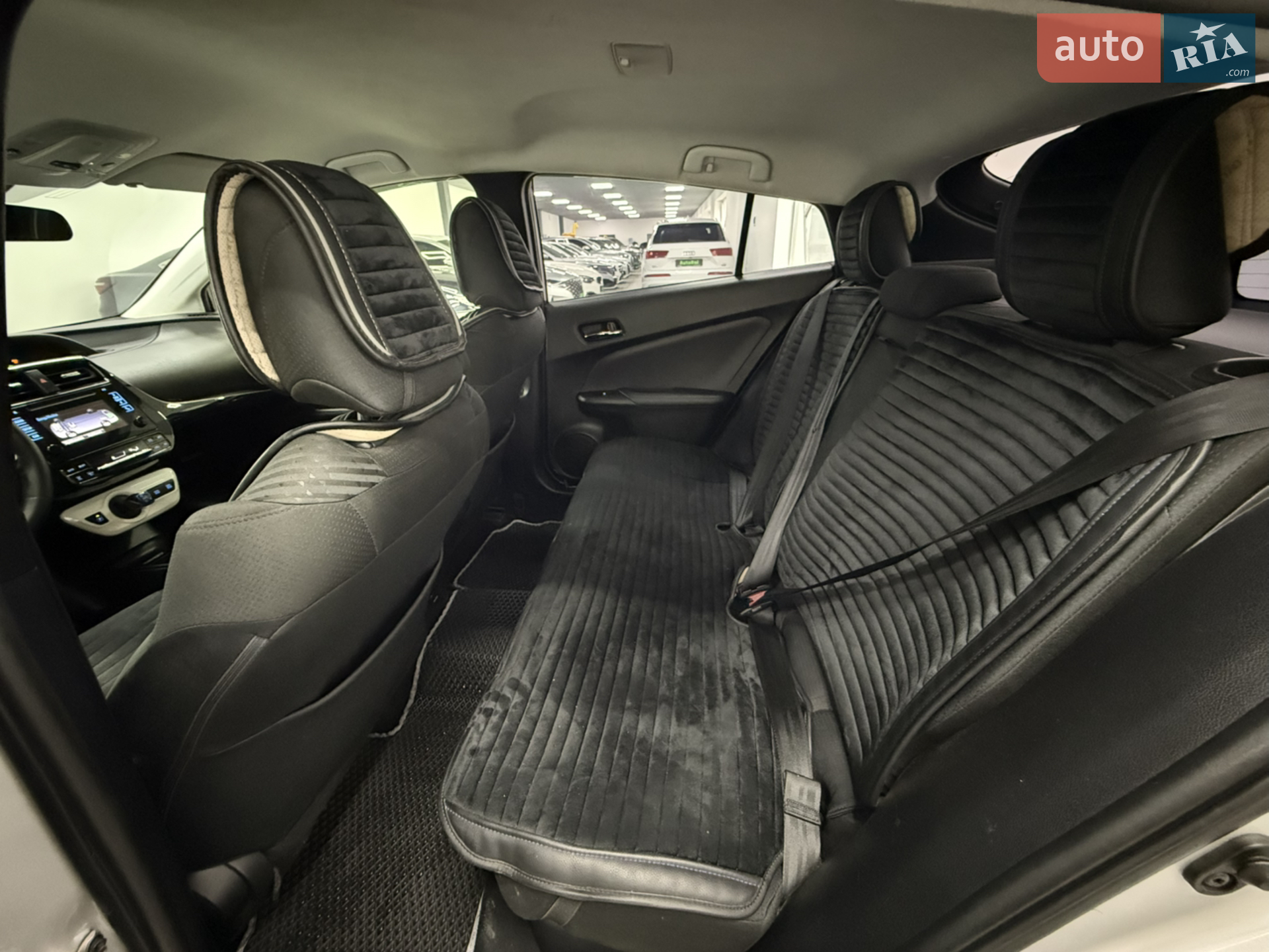 2017 Toyota Prius - мініатюра 10