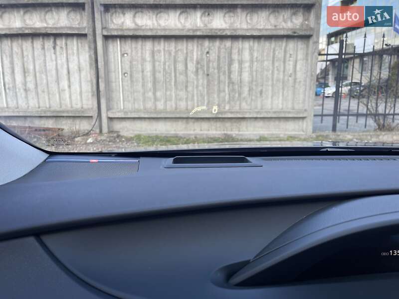 Хэтчбек Toyota Prius 2017 в Киеве фото 61 Хэтчбек Toyota Prius 2017 в Киеве