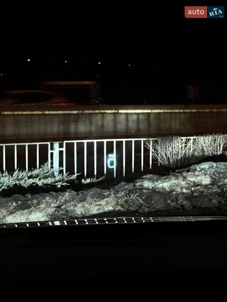 Хэтчбек Toyota Prius 2016 в Киеве