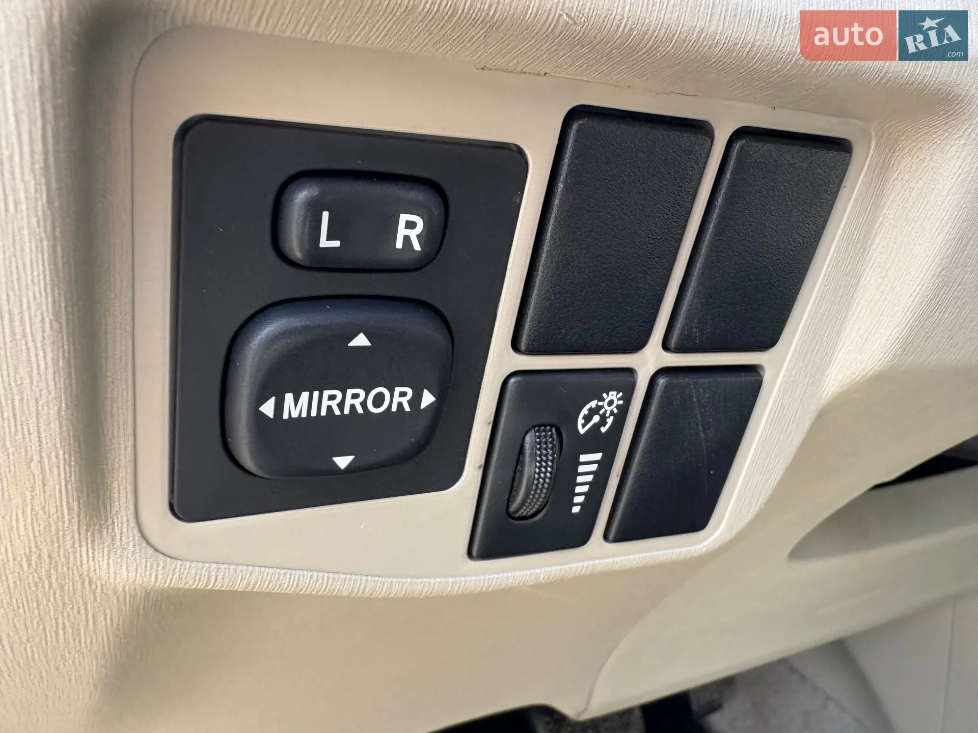 2011 Toyota Prius - мініатюра 14