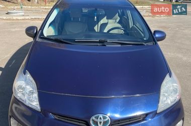 Хэтчбек Toyota Prius 2013 в Киеве