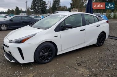 Хэтчбек Toyota Prius 2022 в Тернополе