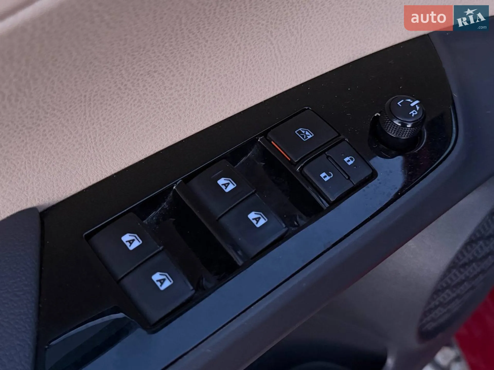 2016 Toyota Prius - мініатюра 15