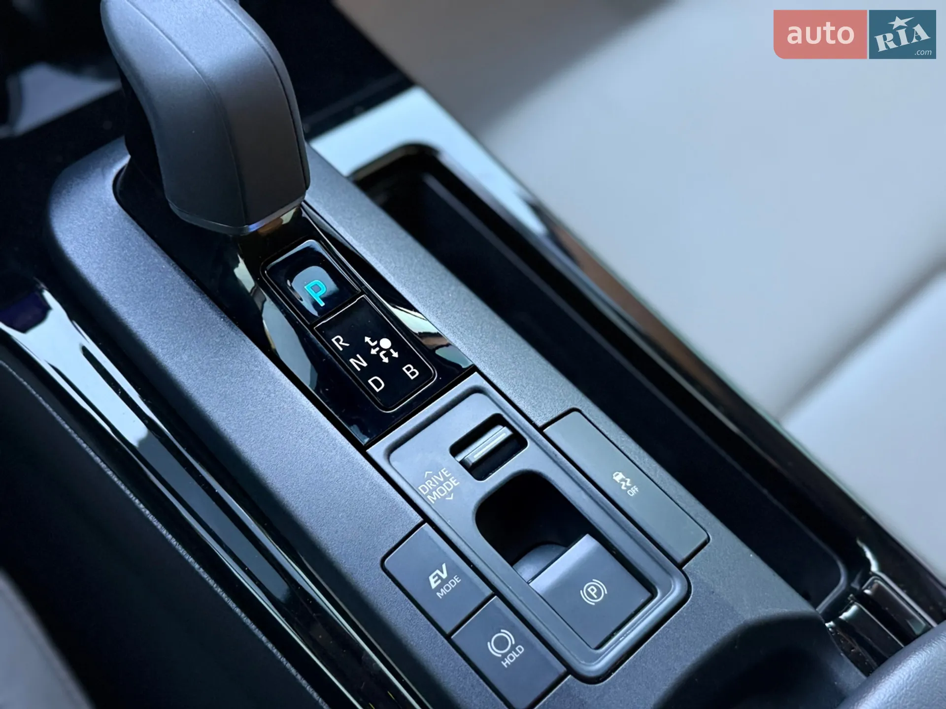2024 Toyota Prius - мініатюра 39