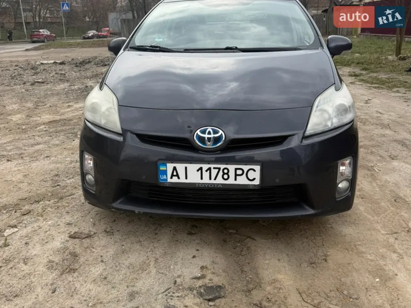 Toyota Prius 2011