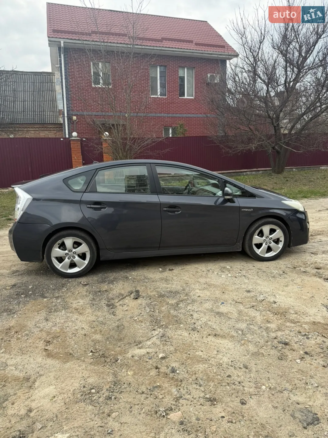 2011 Toyota Prius - мініатюра 2