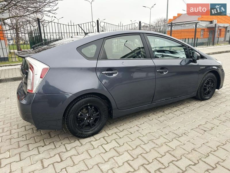 Хэтчбек Toyota Prius 2012 в Одессе фото 5 Хэтчбек Toyota Prius 2012 в Одессе